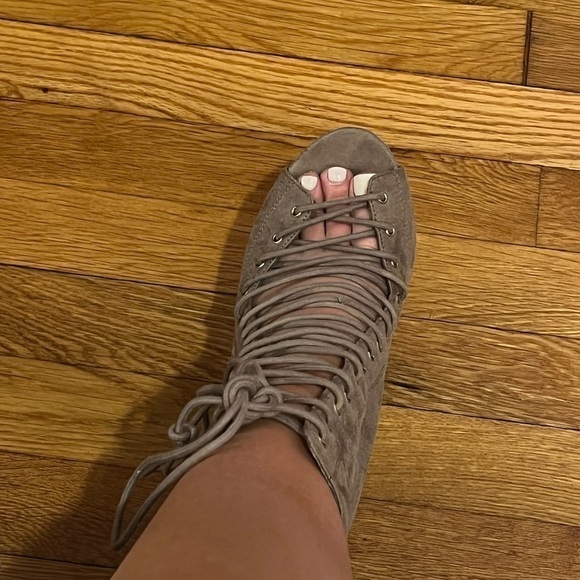 J Adams lace up heels - Picture 9 of 11